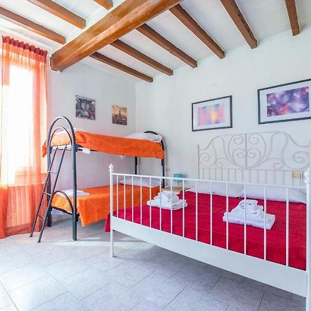 Parma Centro Torri Huge Apartment X6 Kültér fotó